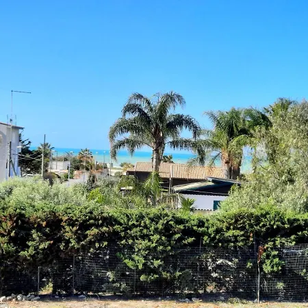 Villa Residenza Medea * Villaggio Mose (Sicily)
