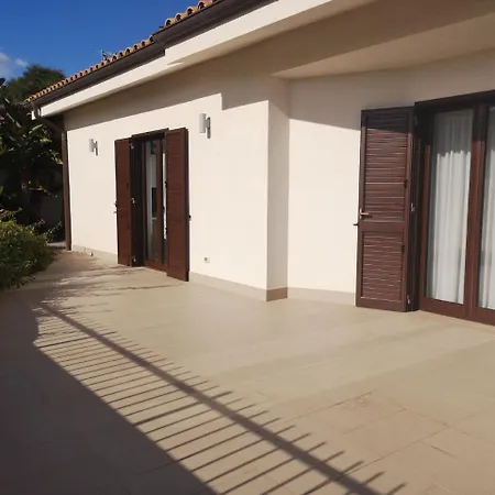 Villa Residenza Medea * Villaggio Mose (Sicily)